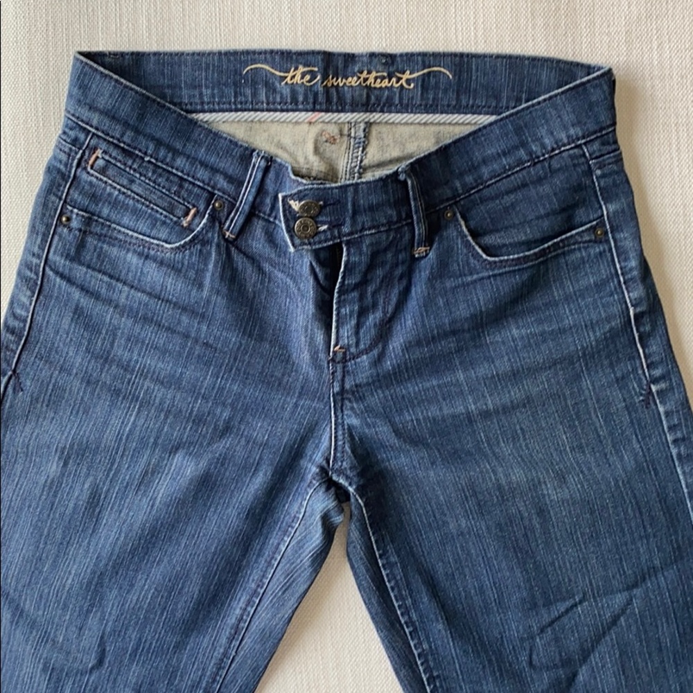 Old Navy women’s Sweetheart jeans size 2